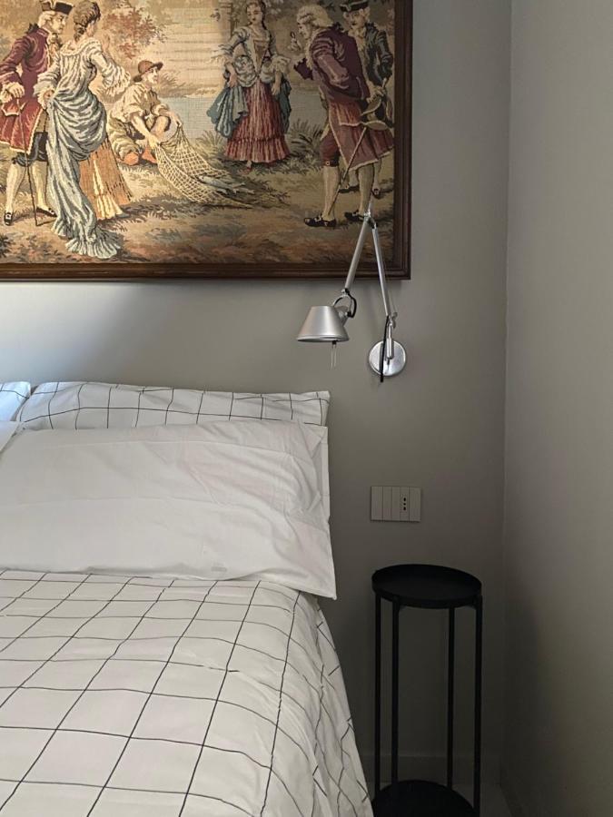 Apartamento Bilocale Di Design Con Vista In Crocetta Quadronno Milán Exterior foto